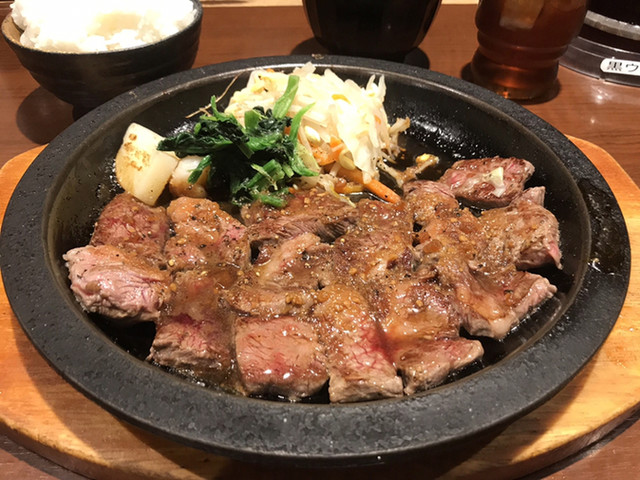 牛の家 池袋 池袋 ステーキ 食べログ