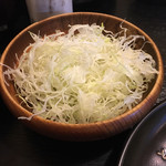 とんかつあさくら - キャベツの追加をお願いしました
