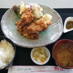 室蘭やきとり お食事処 くじら食堂 - 