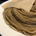 自家製うどん うどきち - 「肉そば」の全粒粉入り中華麺