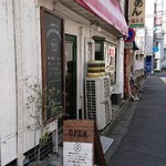 ジューザバーガー - 本五の交差点の、一本裏にお店はあります、あんまり人に教えたくない！と、本気で思っている数少ないお店です♪