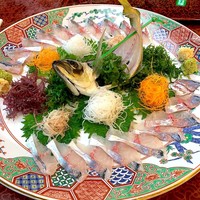 博多料亭 稚加榮 - 関アジ