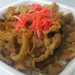 Yoshinoya - 牛丼並ツユダク380円 ライザップ牛サラダ540円