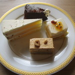 オールデイダイニング・ポモドーロ - 