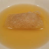 開化亭 - キヌガサタケをフカヒレでくるんだ上湯スープ