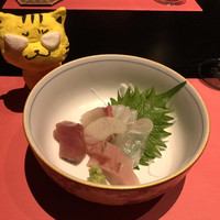 寿司割烹 旬はなれ 重絆 - お刺身盛合わせ　※料理コース1,500円
