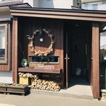 ラ・サンテ - 外観。