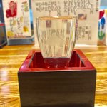 おでん三吉 - 日本酒 栗駒山 グラス 650円
