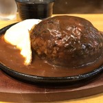 ハンバーグ大地 - デミグラスソースのハンバーグ(300g)＋目玉焼き