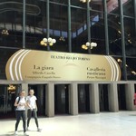 Cantine Barbaroux - Teatro Regio di Torinoの開場は1740年、1973年に再建された。