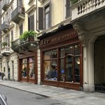 Cantine Barbaroux - この紳士服店で買った