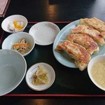 愛食飯店 - 