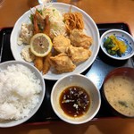 金子屋 - エビフライ、唐揚げ定食