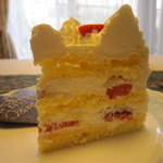 デフェール - 生クリームもスポンジもふわふわ。イチゴは静岡県産紅ほっぺ。