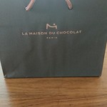 ラ・メゾン・デュ・ショコラ - 最近気づいた。フランス、パリのブランドがわたしの味の好みに合うみたい。