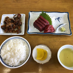 牟田食堂 - ご飯は小