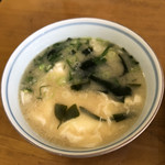 牟田食堂 - 味噌汁卵入り