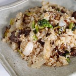 Garlic rice with wagyu beef tendon