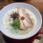 Noukoutonkotsuramenikkaku - 半チャンセット：ラーメン