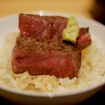 銀座 しのはら - 牛のせ