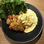 個室居酒屋 鶏の吉助 - 大山鶏のタルタルチキン南蛮。
      美味し。