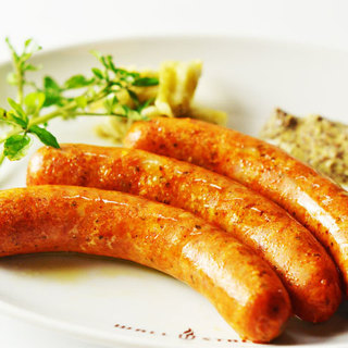 Safe SPF pork sausage. Handmade using only Nuchimasu natural sea salt.