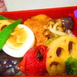 Kikuichi - 鶏照りと豆腐つくね弁当　９０７円（税込）のアップ【２０１９年６月】