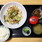 野田の元湯 - 野菜炒め定食 550円
