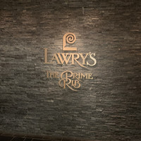 ロウリーズ・ザ・プライムリブ 恵比寿ガーデンプレイス店 - 