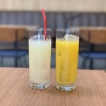 Cafe Riecco - グレープフルーツジュースとオレンジジュース