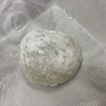風味堂 - 大福 もちもちの皮でした。少ししょっぱい大福がお好きな方に合うと思います。
