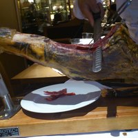 Osteria UVA RARA 横浜 - 