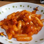 ヴィレッジヴァンガード - 料理写真:チーズトッポギ(480円)　調理後