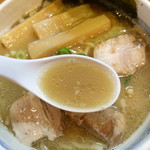 中華そば 華丸 - スープ