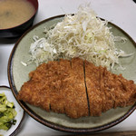 Tonkatsu Miyoshi - とんかつ定食 600円