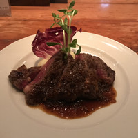 バル デ エスパーニャ ムイ 東京店 - 牛ロースのプランチャ