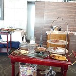 横浜モノリス - 