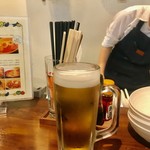 Vegi Izakaya Fujikin - ビールジョッキは割合真面目