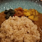 ダイニングバーカナ - スパイシーチキンカレー