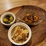 ダイニングバーカナ - ３つ選んだ前菜プレート