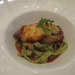 ララシャンス ベルアミー - 魚料理はイサキのエカイエ仕立て、野菜のリュパンが添えてあります。
