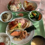 ホテルキャッスルプラザ - モンスターモーニング