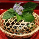 草喰 なかひがし