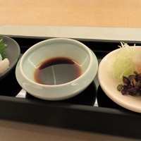 丸の内一丁目 しち十二候 - カンパチとミズダコのお造り