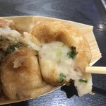 Oosaka Tako Yaki Hakatako - 中の生地はトロトロ