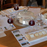 Fromagery Gaugry - ワインと試食♪