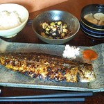 NANONI - 鯖の塩焼き…
      こんがり焼き具合が絶妙です(✽︎´ཫ`✽︎)ジュるり…（笑）
