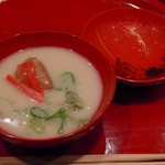 草喰 なかひがし - 粕汁に栃の実の餅　お椀は大阪十石舟
