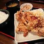 なにわの元気酒場 感謝屋 - 鶏唐揚げ定食 中(8個) 