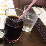 Chuukaryouri Kotora - 日替わりランチの飲み物
                        （アイスコーヒー）
